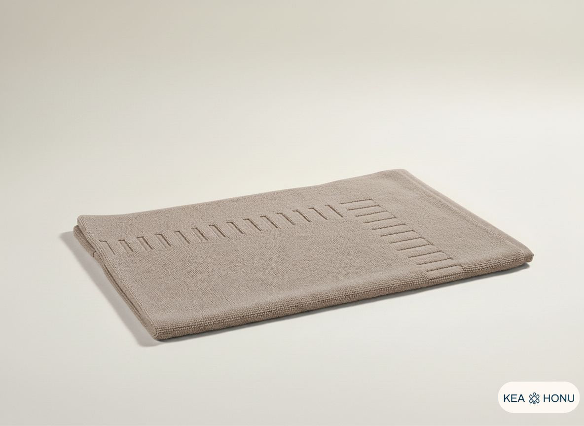 Cotton mat in Rooted Chestnut from the Ritual Edit collection
