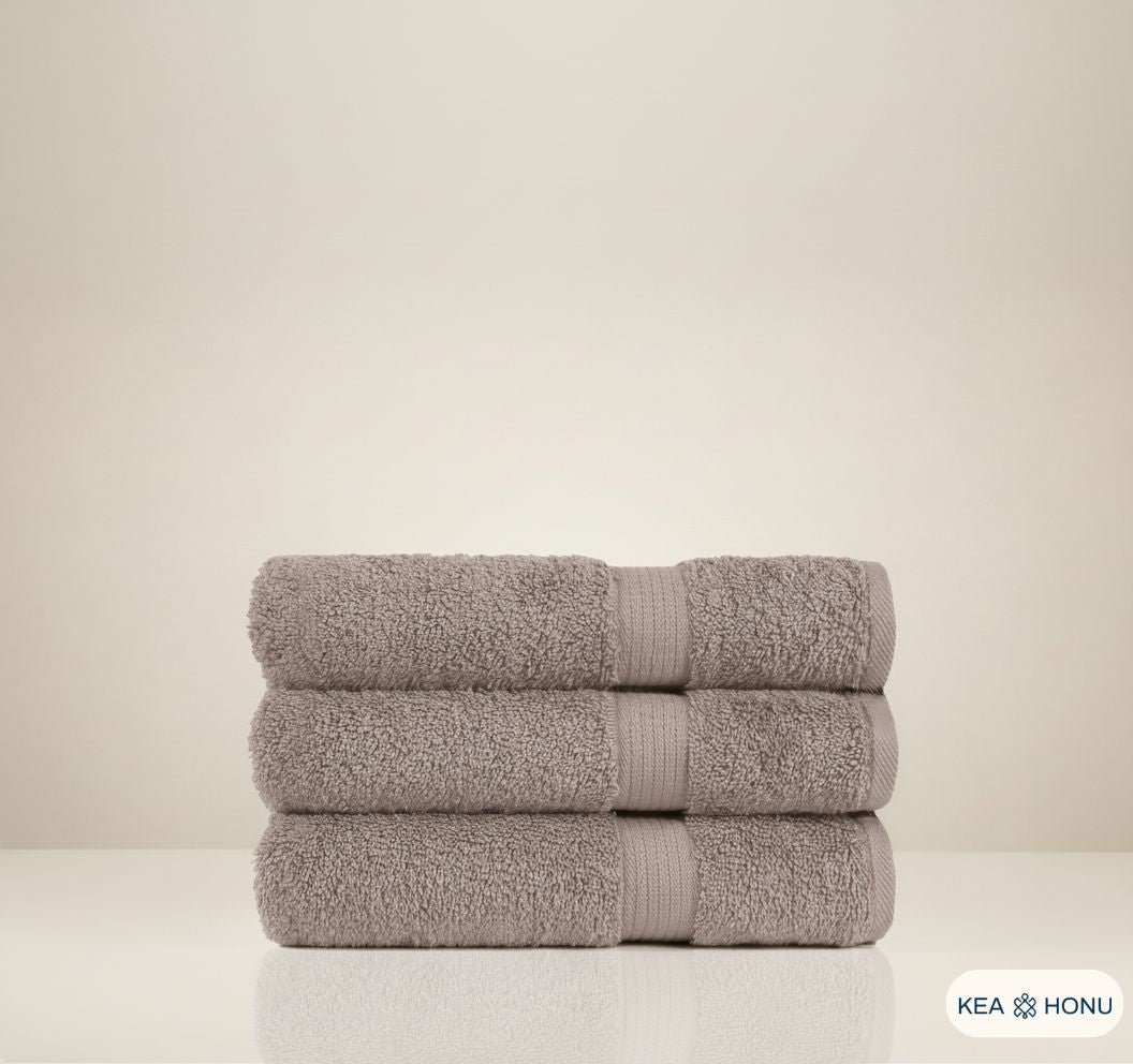 Combed Cotton Bath Towel — Stillness Collection
