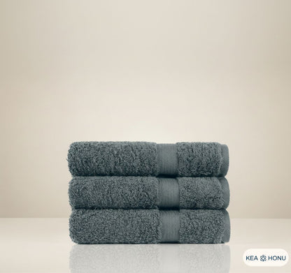 Combed Cotton Bath Towel — Stillness Collection